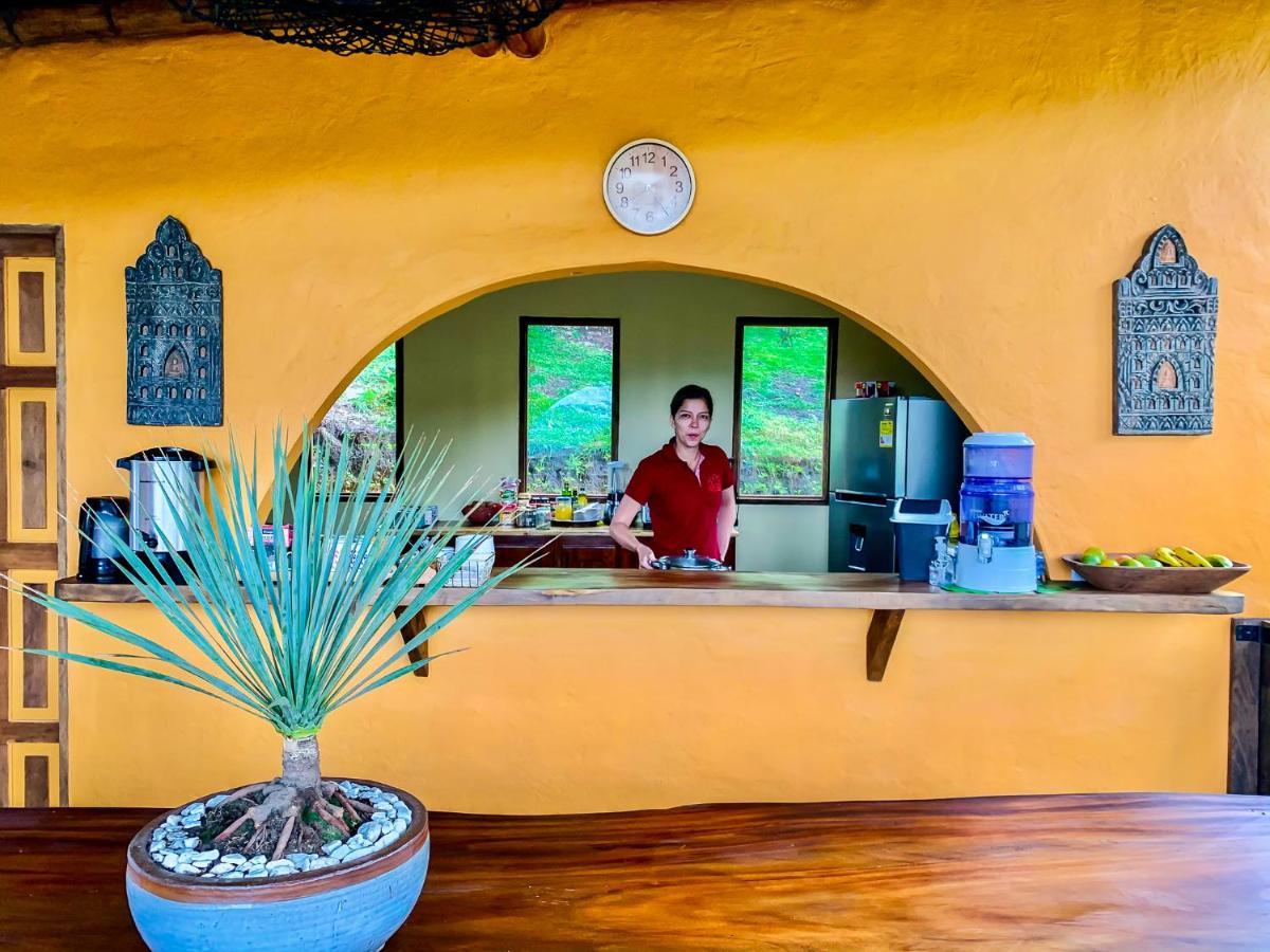 La Casa De Loto Retreat Guatape Ngoại thất bức ảnh