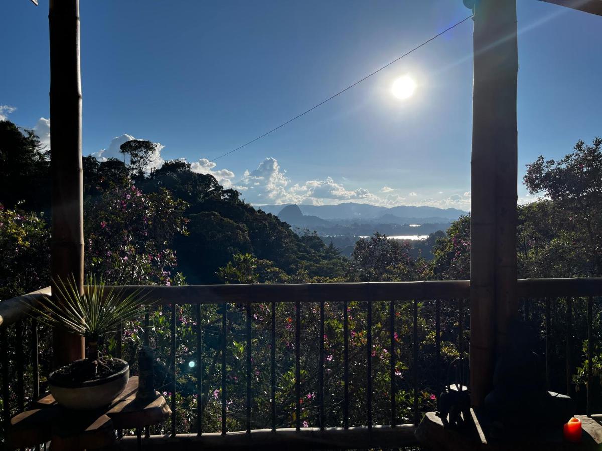 La Casa De Loto Retreat Guatape Ngoại thất bức ảnh