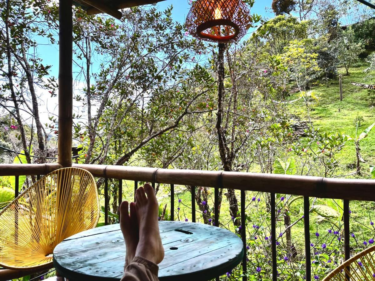 La Casa De Loto Retreat Guatape Ngoại thất bức ảnh