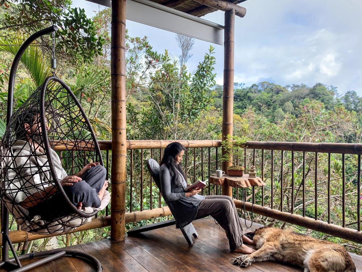 La Casa De Loto Retreat Guatape Ngoại thất bức ảnh